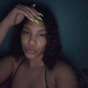 Meet your Posher, Mayseli